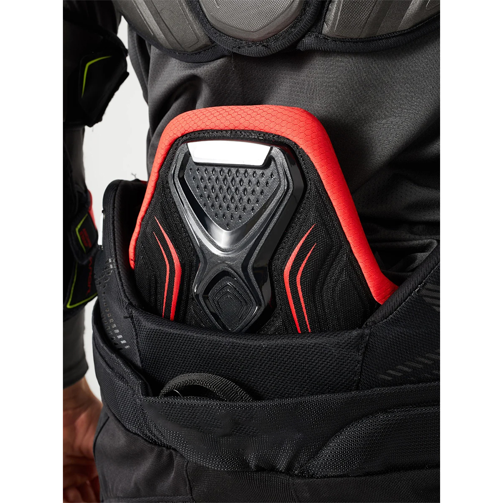 HU8132 back details.jpg